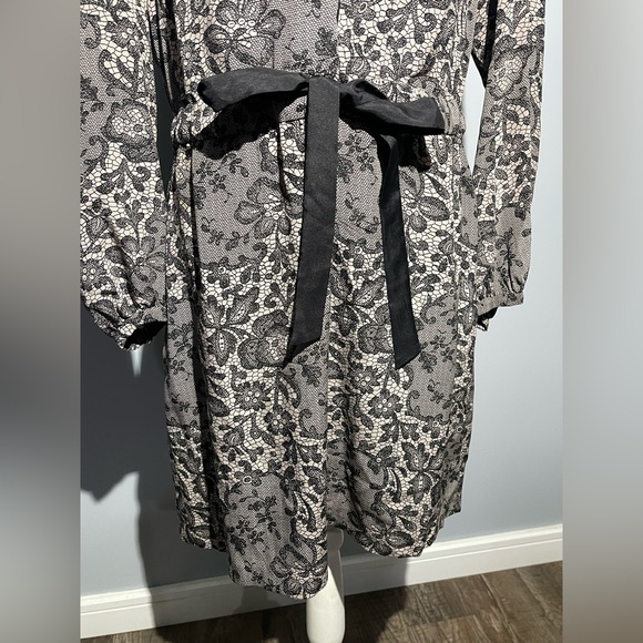 Rebecca Taylor Black and Cream Lace Dress - Picture 6 of 13